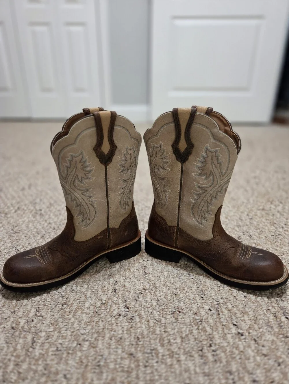 Women's Ariat Fatbaby Boots Size 9B - Picture 6 of 16